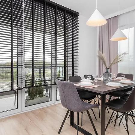Bright & Modern With Parking Near Arena By Renters Apartamento Gdansk