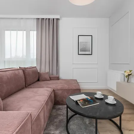 Modern With Sauna & Parking Near Arena By Renters Apartment Gdansk