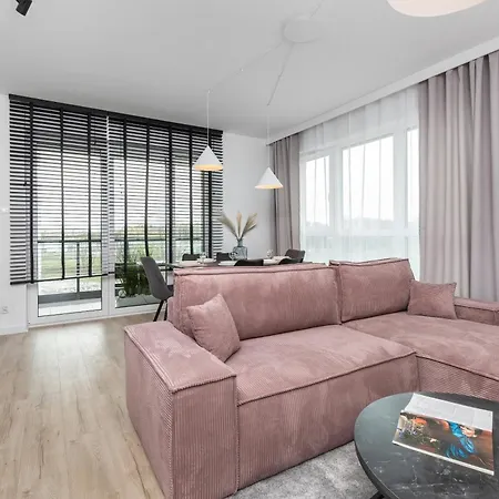 Bright & Modern With Parking Near Arena By Renters Gdansk