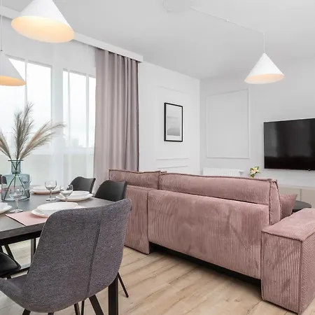Bright & Modern With Parking Near Arena By Renters * Gdansk