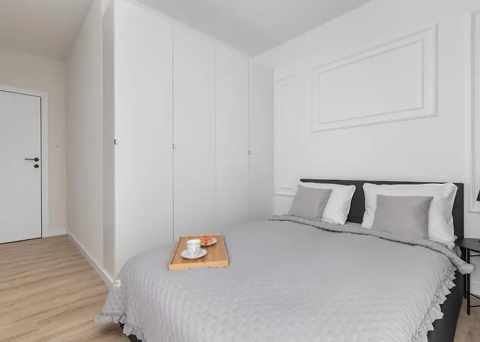 Modern With Sauna & Parking Near Arena By Renters Appartement