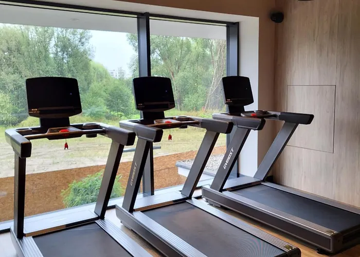 Modern With Sauna & Parking Near Arena By Renters Appartement *